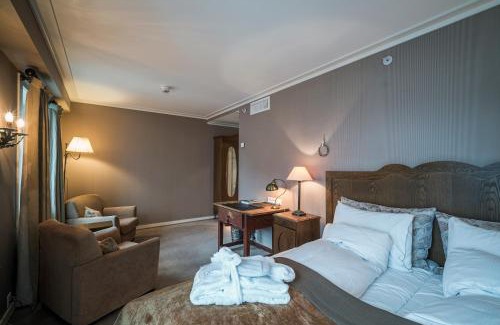 Angvik Hotel | Experience Angvik Gamle Handelssted - A 4-Star Retreat