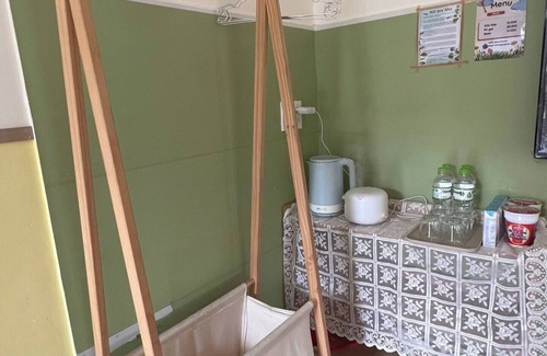 Da Lat Apartment | Cozy Anh Quan House: Family-Friendly Stay with Breakfast