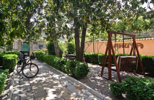 Perushtitsa House | Family-Friendly Anita House with Kitchen & High Ratings