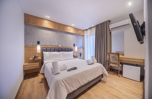 Anixi Hotel | Inviting Anixi Hotel by AP: Family-Friendly with Dining