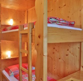 Gerlos House | Unwind at Haus Schönblick: Pet-Friendly Retreat with Hot Tub