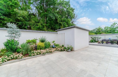 Anji House | Discover Anji Fancy Garden Villa with Pool & Family Fun
