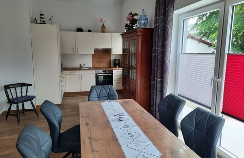 Conneforde House | Ankerplatz in Idyllischer Umgebung und Nähe zum Bernsteinsee