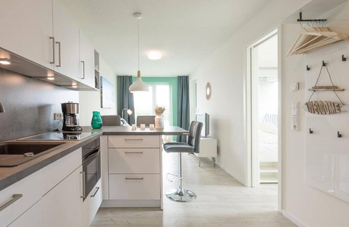 Norderhafen Apartment | Relaxing Oceanfront Retreat at Ankerplatz No 7