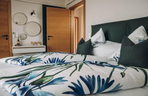 Tillmitsch Hotel | Scenic ANKERPUNKT Seeblick: Oceanfront Retreat Awaiting You