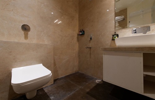Jabalpur Hotel | Discover Ankit Hotel by M Square: Family-Friendly Retreat