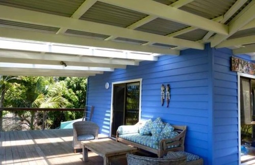 Coopers Shoot House | Ann's Seaview Cottage - Breathtaking Oceanfront Retreat