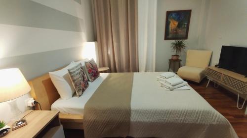 Sparta Apartment | Welcoming Anna's Cozy Place: Family-Friendly Retreat