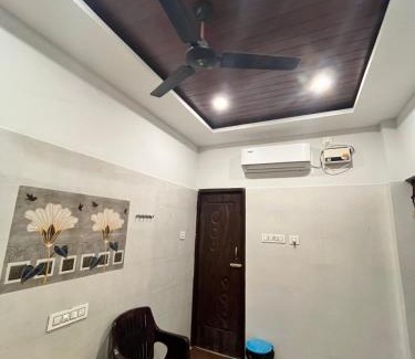 Velankanni Hotel | Annai viola residency