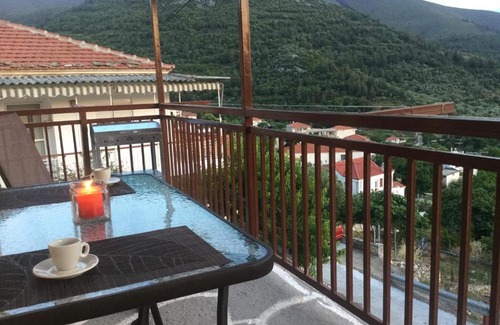 Kallirakhi House | Family-Friendly Retreat at Annasol Maison - Rated 9/10