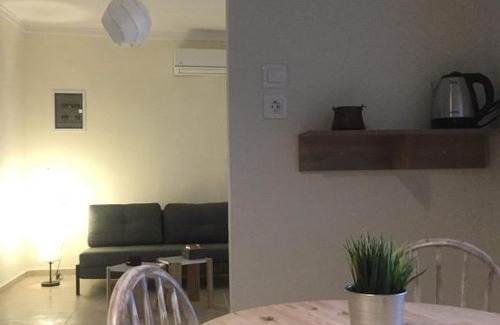 Kallirakhi House | Family-Friendly Retreat at Annasol Maison - Rated 9/10
