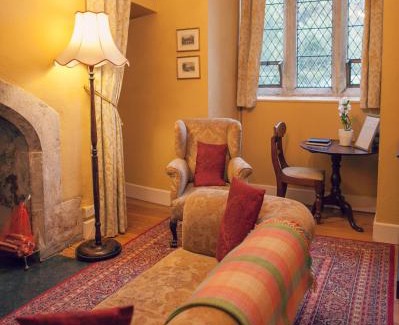 Castletownroche House | Discover Anne's Grove Miniature Castle: Pet-Friendly Escape