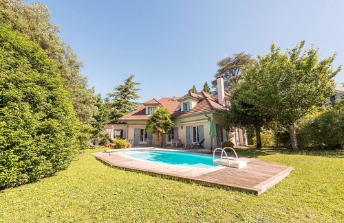Annecy-le-Vieux House | Annecy Family Villa with Pool - Perfect for Memorable Stays