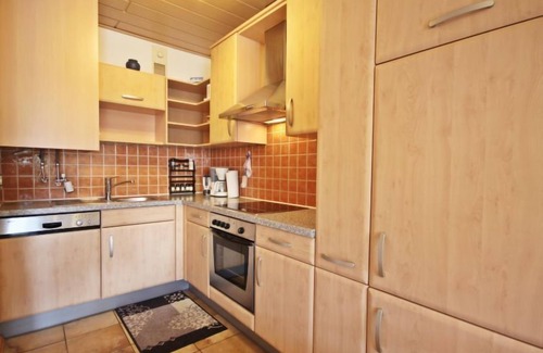 Doebriach Apartment | Discover Annemarie: Guest Rated 9.8 with Lake View & Spa