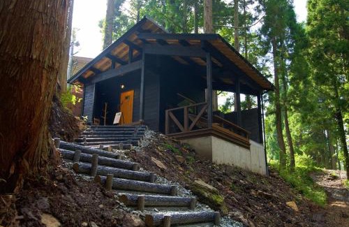 Yabu Cabin | Discover ANNEXフォレストロッヂ: A Serene Retreat