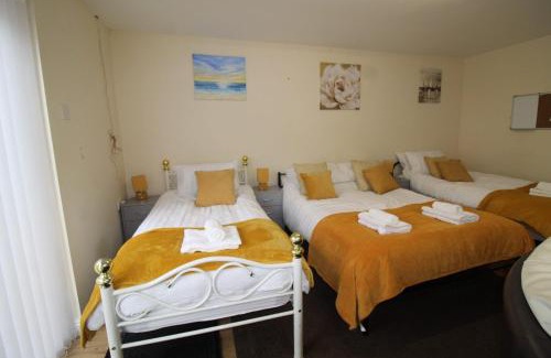Rotherham Apartment | Family-Friendly Retreat at Annex at 29B St Ann's