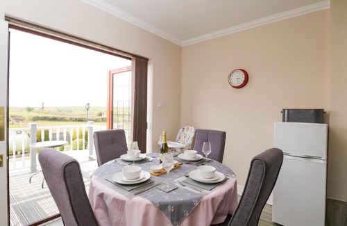 Stanton Drew House | Welcoming Annex Chetnole: Exceptional Stay for Families