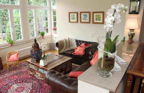 Friedrichsthal Apartment | Discover Annie's Anker: 5-Star Pet-Friendly Retreat