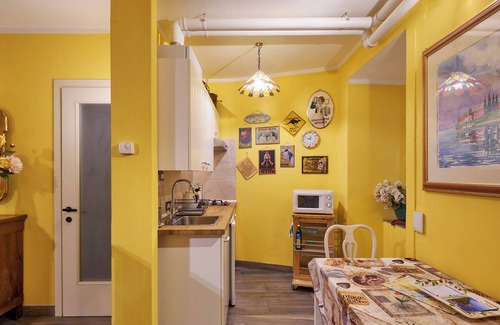 Varenna Apartment | Discover Annina's House: Family-Friendly Stay in Varenna