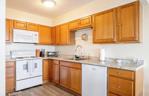 Emerald Isle House | Oceanfront Duplex in Emerald Isle: Pet-Friendly Retreat