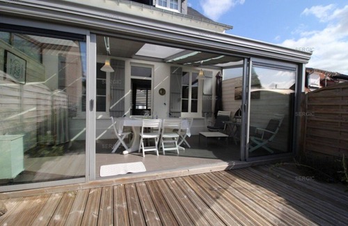 Le Crotoy House | Beautiful Oceanfront Home Near Beach and Shops - 8.8/10