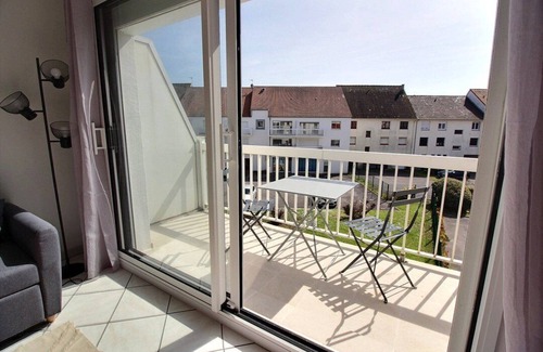 Hardelot-Plage Apartment | Cozy T2 Cabin with Balcony Near Ocean in City Center