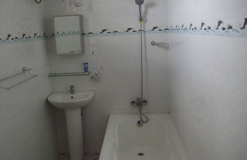 Accra Apartment | Family-Friendly Retreat at Anorkor Villas Apt. 2