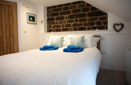 Longnor Apartment | Discover Anroach Farm in the Beautiful Peak District