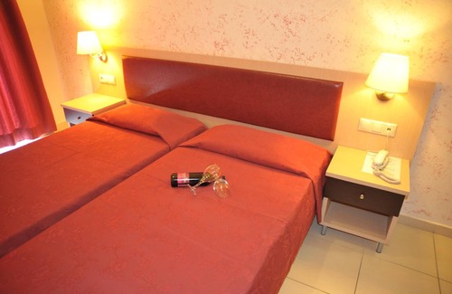 Petaloudes Hotel | Discover Anseli Hotel: Family-Friendly with Pool & Spa