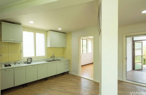 Anseong House | Eco-Friendly Retreat at Anseong Songjiwon Pension