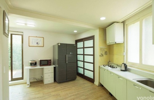 Anseong House | Eco-Friendly Retreat at Anseong Songjiwon Pension