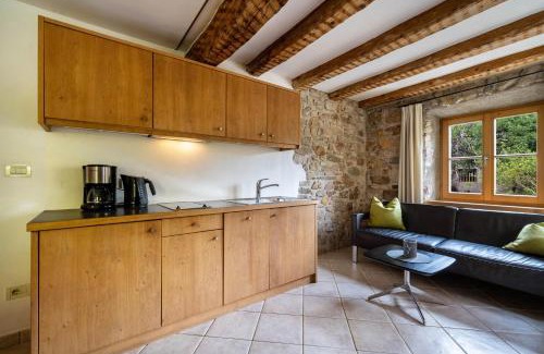 Tesimo Apartment | Discover Ansitz Gurtenhof - Andreas Hofer: Top-Rated Retreat