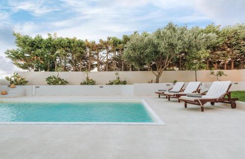Petaloudes Villa | Experience Anssami Villa: 4-Star Oceanfront Getaway