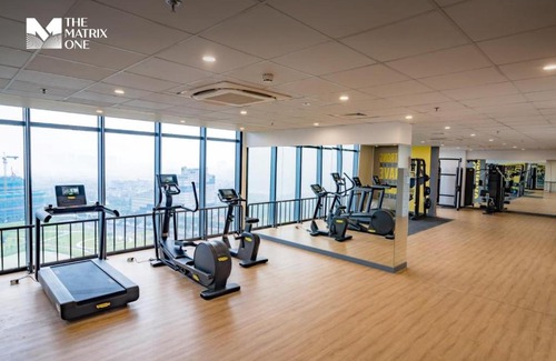 Tu Liem Apartment | Pet-Friendly Anstay City View with Private Pool Amenities