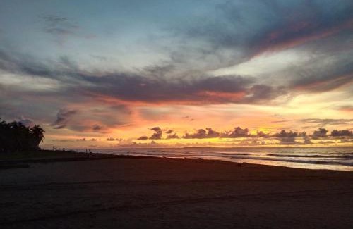San Bernardo del Viento House | Seaside Haven: Antara del Mar with Private Beach Access