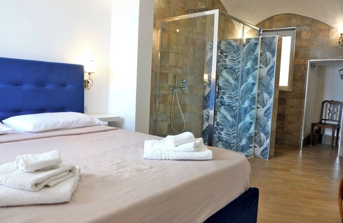 Castellabate Historic Centre Bed & Breakfast | Antares Rooms