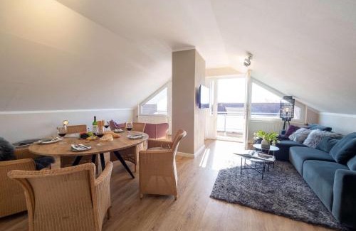 Spiekeroog Apartment | Scenic Antares Spiekerooger Gästehaus-Penthouse Retreat