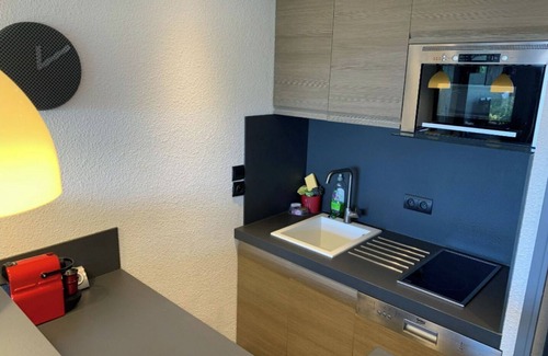 Plaine de la Brague Apartment | Relaxing Antibes Getaway: Pool, Tennis & Family-Friendly