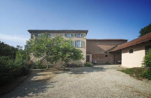 Pomaro Monferrato House | Family-Friendly Stay at Antica Casa Santa Maria Giardino