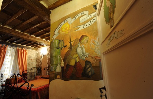 Lucca Historical Center House | Discover Antica Corte dei Principi: Rated 9.4 with Kitchen & Dining