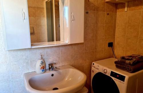 Povegliano Veronese Apartment | Child-Friendly Retreat at Antica Corte Ortaia Appartamenti