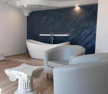 Palinuro Bed & Breakfast | Oceanfront Bliss at Antica Dimora Palinuro - 4 Star Escape