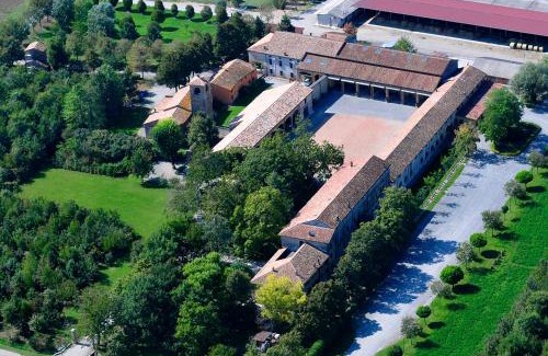 Sanguigna House | Top-Rated Antica Grancia Benedettina with Family-Friendly Amenities