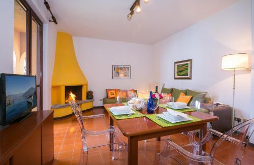 Sala Comacina Apartment | Relax at Antica Isola Balcone - Family Friendly Getaway