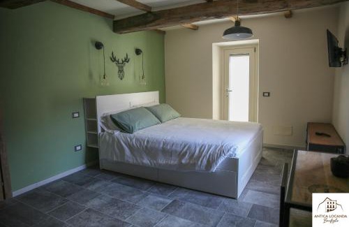 Busana Hotel | Pet-Friendly Stay at Antica Locanda Bonfiglio - 10/10 Rated