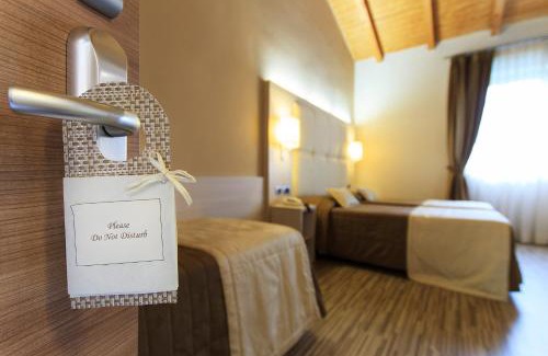 Nerviano Hotel | Discover Antica Locanda Del Villoresi: Pet-Friendly Stay