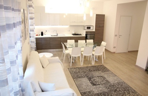 Cittadella Apartment | Discover Antica Loggia: Historic Comfort with Top Amenities