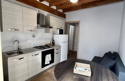 Bergamo Apartment | Experience Relaxation at ANTICA TERRAZZA with Spa & Hot Tub