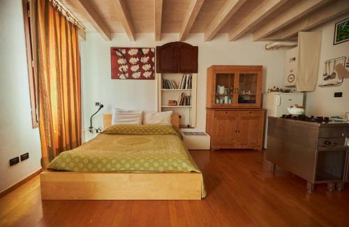 Bassano del Grappa Apartment | Discover Antiche Mura - Bassano Dieda: Pet-Friendly Stay