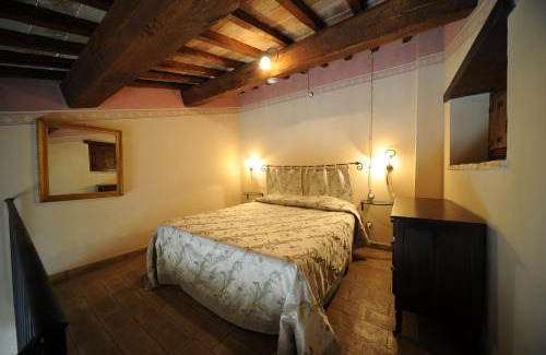 Scheggino House | Inviting Antico Casale Urbani: Oceanfront Retreat with Pool